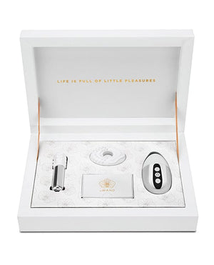 Le Wand Little Pleasures 6 pc Kit - Chrome Stimulators