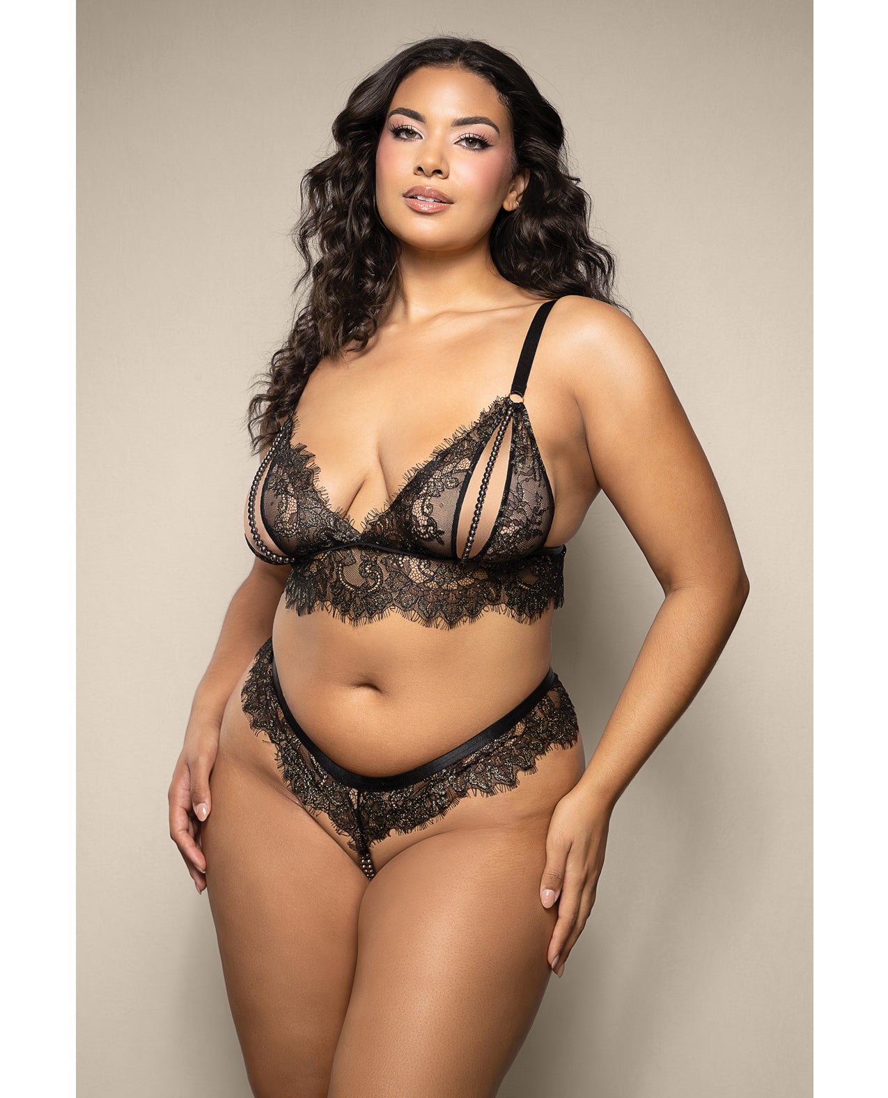 Opulence Metallic Eyelash Lace Bralette Set – Black QN: Shimmering Seduction with Pearl Perfection