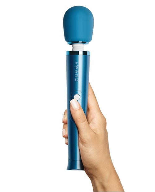 Le Wand Petite Rechargeable Massager Massage Products